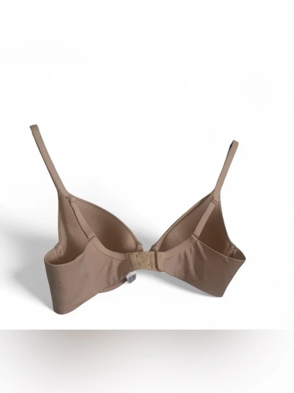 💕 Wacoal nude push up bra Size 36C underwire padded